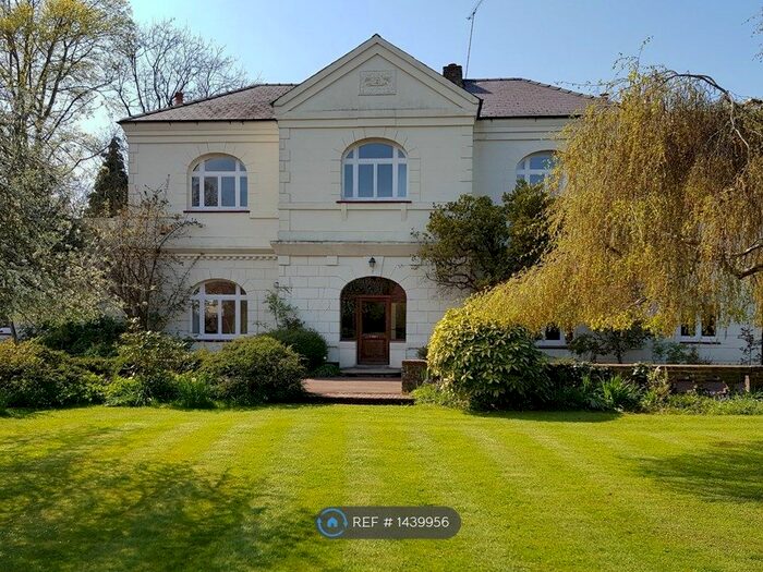 5 Bedroom Detached House To Rent In Copsem Lane, Esher, KT10