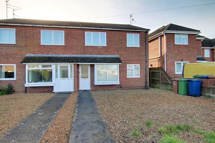 2 Bedroom Flat To Rent In Burrowmoor Road, March, PE15