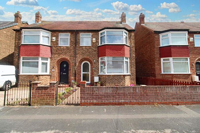 3 Bedroom Semi-Detached House For Sale In Ulverston Road, Hull, HU4