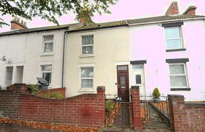 3 Bedroom Terraced House To Rent In Finedon Road, Wellingborough, NN8