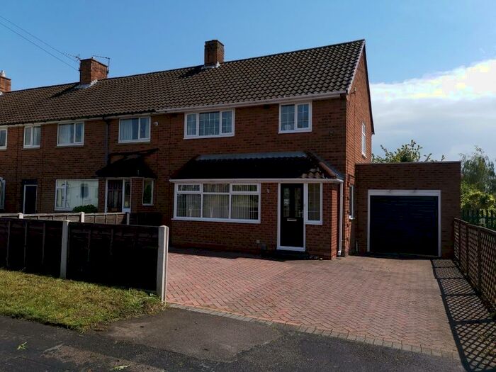 3 Bedroom Semi-Detached House To Rent In Falcon Lodge Crescent, Sutton Coldfield, B75
