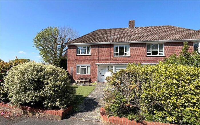 2 Bedroom Apartment For Sale In Lymington Road, Christchurch, Dorset, BH23