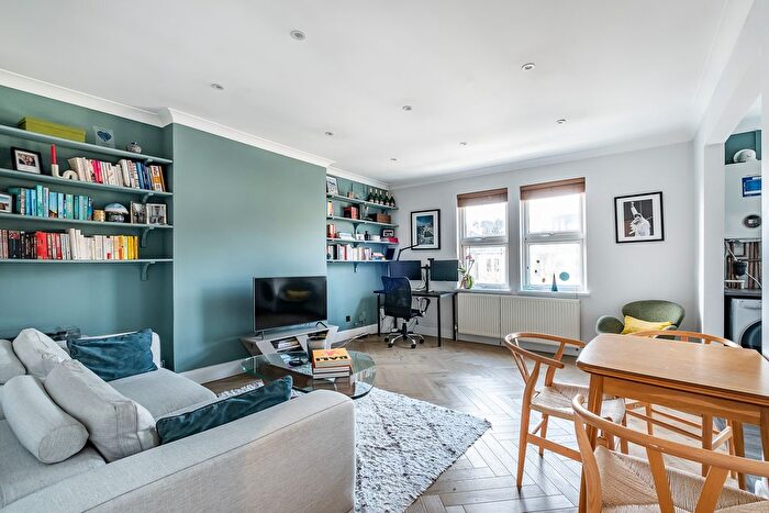 1 Bedroom Flat For Sale In Fordwych Road, London, NW2