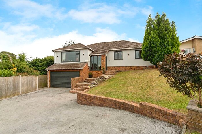 4 Bedroom Bungalow For Sale In Copthorn Road, Colwyn Bay, Conwy, LL28