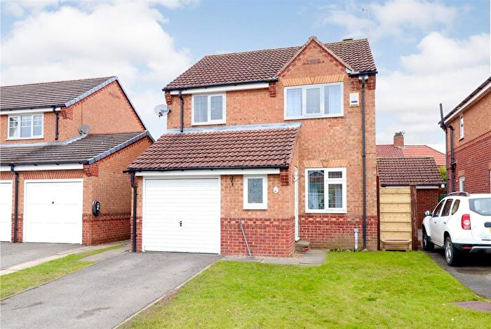 3 Bedroom Detached House For Sale In School Close, Stamford Bridge, York, YO41