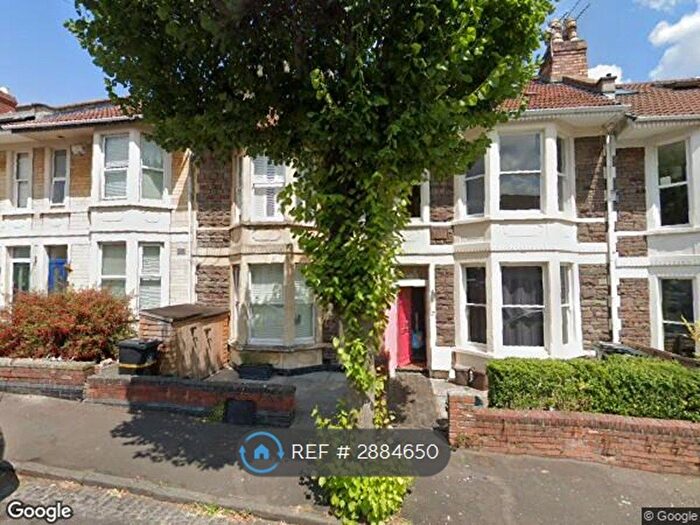 3 Bedroom Terraced House To Rent In Court Road, Horfield, Bristol, BS7