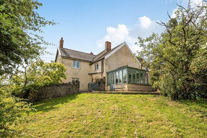 6 Bedroom Character Property For Sale In Nyland, Cheddar, BS27