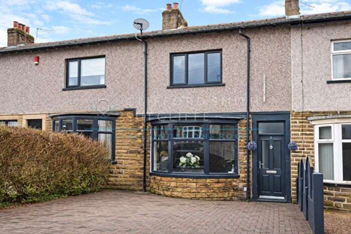 2 Bedroom Terraced House For Sale In Rockwood Close, Briercliffe, Burnley, BB10