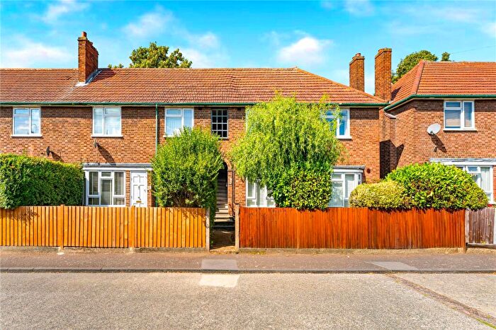 2 Bedroom Flat For Sale In Butterfields, Walthamstow, London, E17