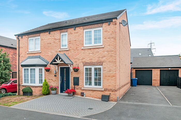4 Bedroom Detached House For Sale In Cutter Lane, DN11
