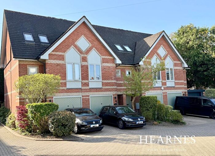 3 Bedroom Town House For Sale In Church Road, Lower Parkstone, Poole, BH14