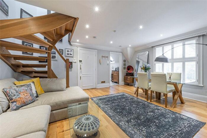 2 Bedroom Flat To Rent In Archway Road, Highgate, N6