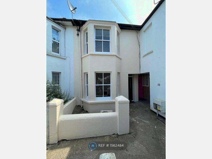 2 Bedroom Terraced House To Rent In Stanhope Road, Worthing, BN11