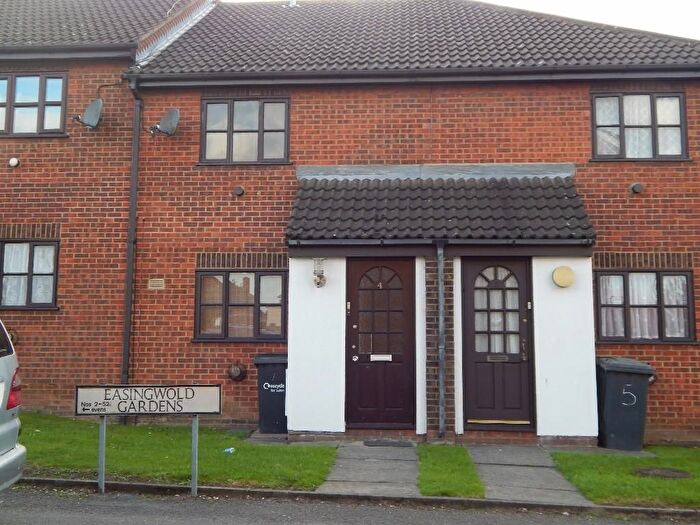 1 Bedroom Flat To Rent In Dallow Road, Luton, LU1