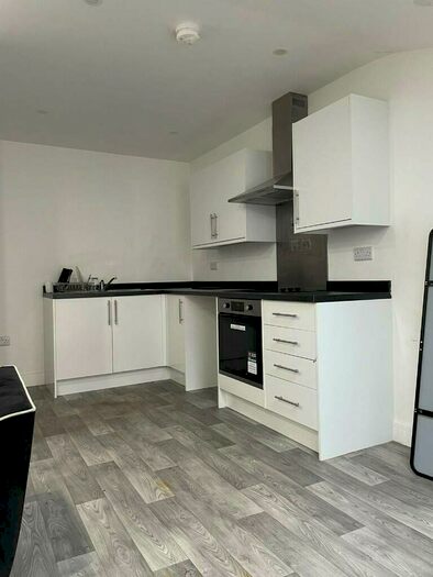 1 Bedroom Apartment To Rent In St. Anns Way, Nottingham, Nottinghamshire, NG3