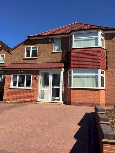 3 Bedroom Detached House To Rent In Russell Bank Road, Four Oaks, Sutton Coldfield, B74