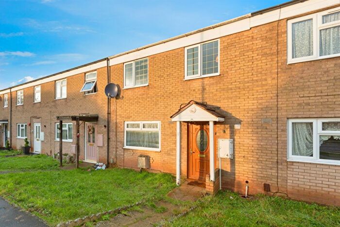 3 Bedroom Terraced House For Sale In Kingswood Road, Nuneaton, CV10