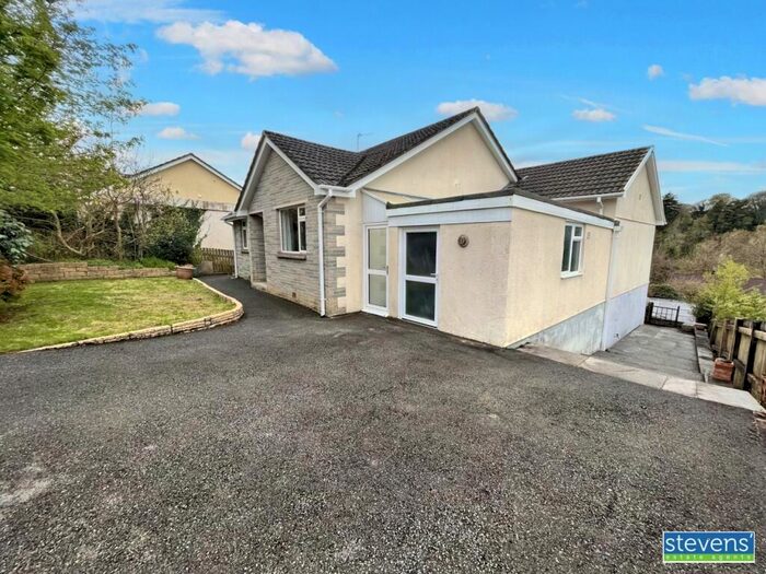 3 Bedroom Detached House For Sale In Leeze Park, Okehampton, Devon, EX20