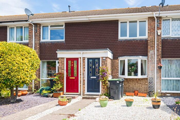 2 Bedroom Terraced House For Sale In Headley Close, Lee-on-the-Solent, PO13