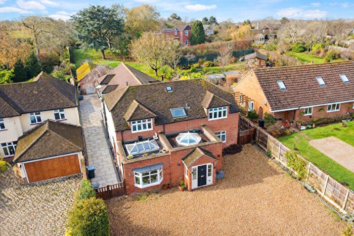 6 Bedroom Detached House For Sale In Upper Green Road, Tewin, AL6