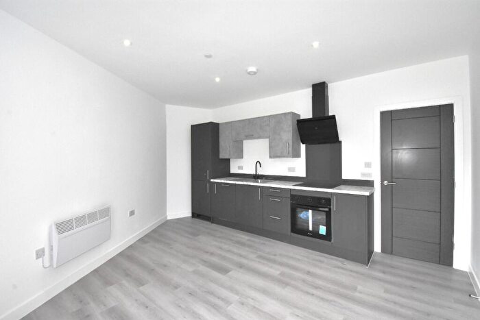 1 Bedroom Flat To Rent In - George Street, Hull, HU1