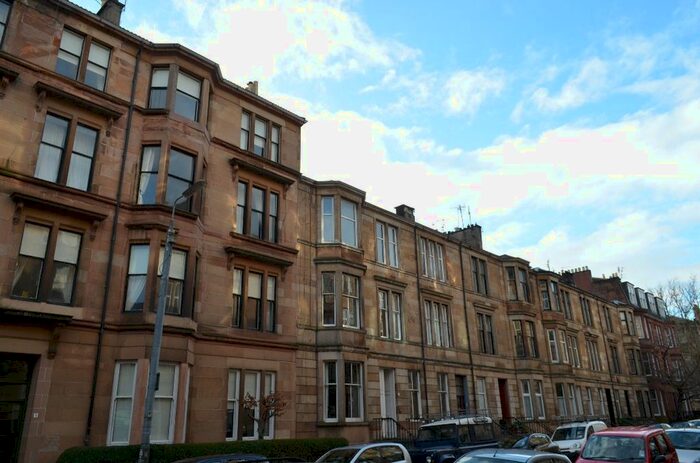 3 Bedroom Flat To Rent In Roxburgh Street, Dowanhill, Glasgow, G12