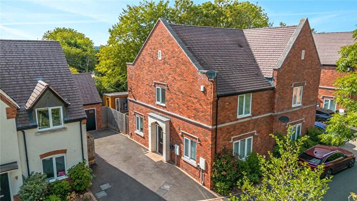 3 Bedroom Semi-Detached House For Sale In Packington Close, Winyates Green, Redditch, Worcestershire, B98