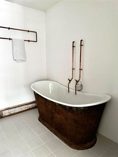 1 Bedroom Terraced House To Rent In Acer Walk, Oxford, Oxfordshire, OX2