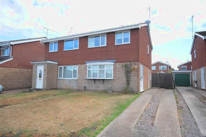 3 Bedroom Semi-Detached House To Rent In Runnymede, Stone ST15