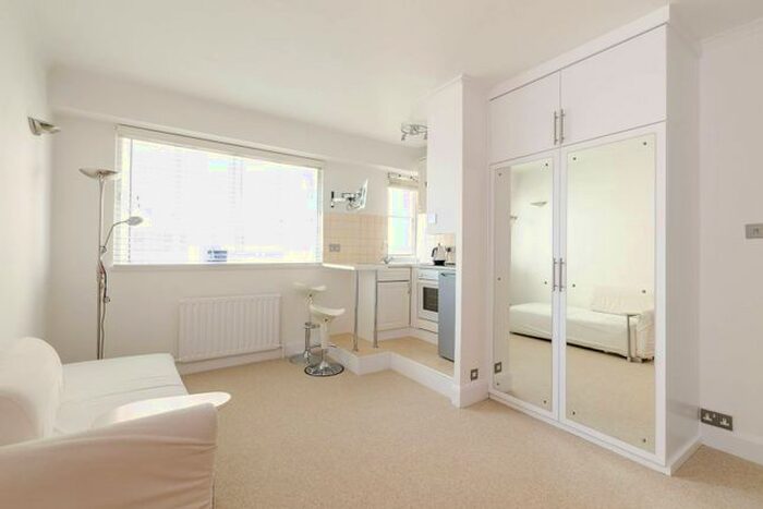 Studio To Rent In Sloane Avenue, Chelsea, London, SW3