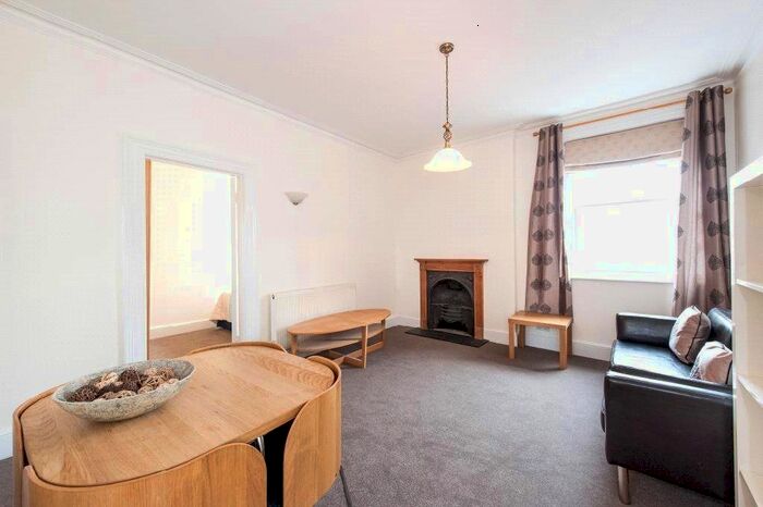 2 Bedroom Flat To Rent In Chiltern Street, Marylebone, Marylebone, W1U