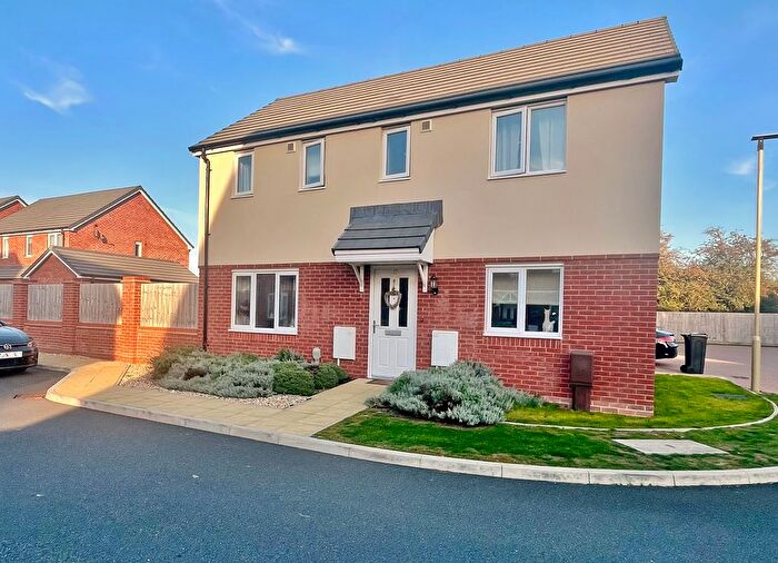 3 Bedroom Detached House For Sale In Turret Avenue, Warblington, PO9