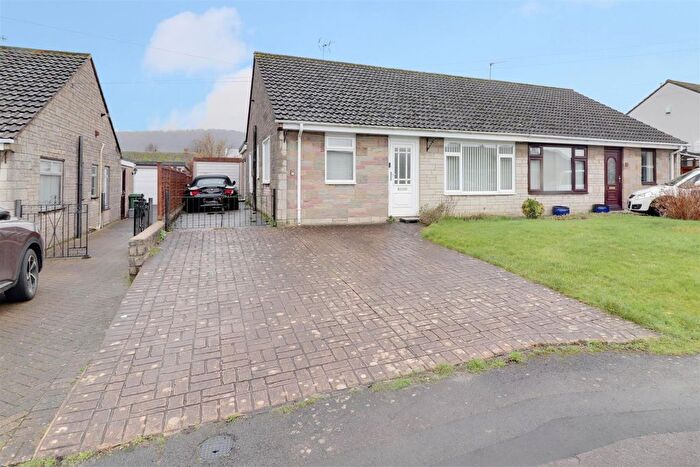 3 Bedroom Semi Detached Bungalow For Sale In Brockley Road, Leonard Stanley, Stonehouse, GL10