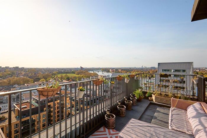 1 Bedroom Flat For Sale In Osiers Road, Wandsworth, SW18