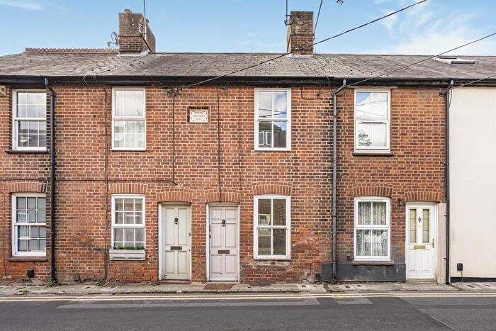 2 Bedroom House For Sale In Oxford Road, Marlow, SL7