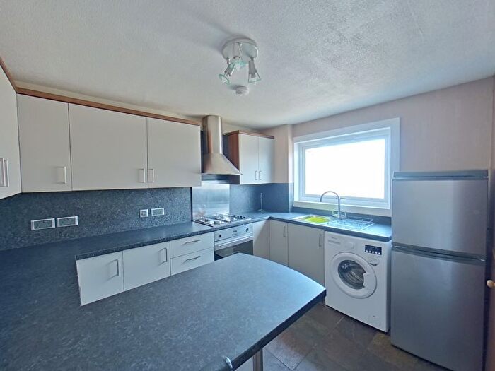 2 Bedroom Maisonette To Rent In High Street, Thurso, KW14