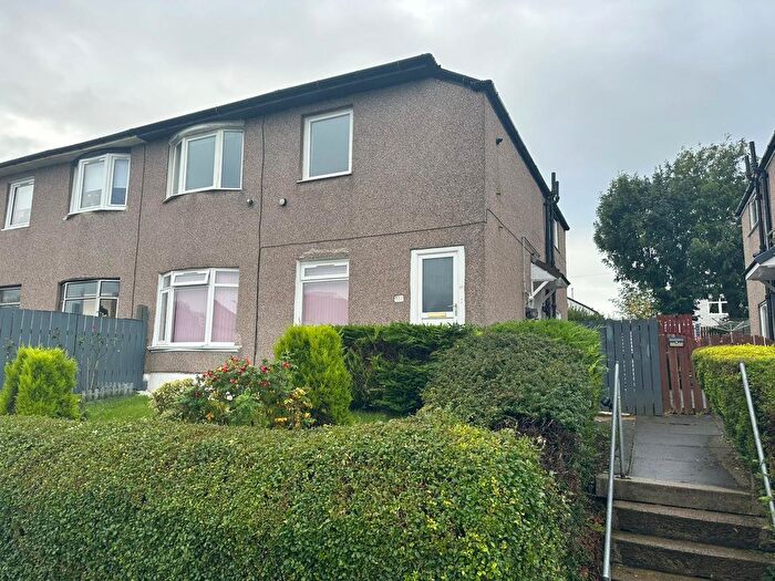 2 Bedroom Flat To Rent In Castlemilk Road, Glasgow, G44