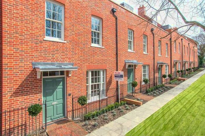 4 Bedroom Terraced House To Rent In Old Ruttington Lane, Canterbury, CT1