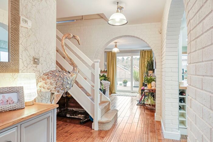 4 Bedroom Detached House For Sale In Marshfield Close, Church Hill North, Redditch, B98