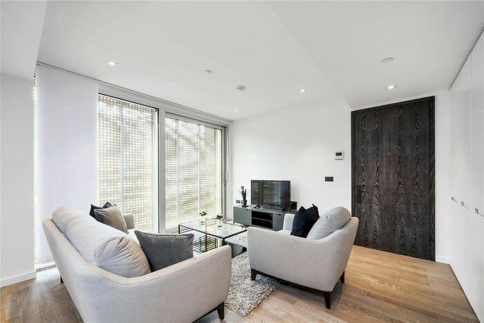 2 Bedroom Flat To Rent In Battersea Power Station, London, SW11