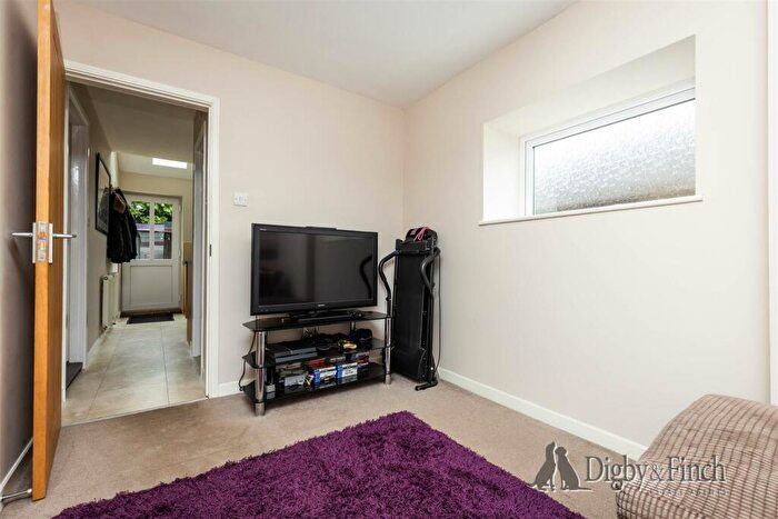 4 Bedroom Detached House For Sale In Vicarage Lane, Radcliffe-On-Trent, Nottingham, NG12