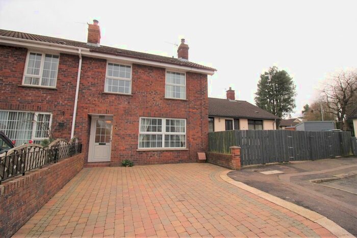 3 Bedroom Terraced House To Rent In Dunlyn Court, Hillsborough, County Down, BT26
