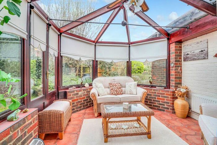 4 Bedroom Detached House For Sale In Buckland, Shoeburyness, SS3