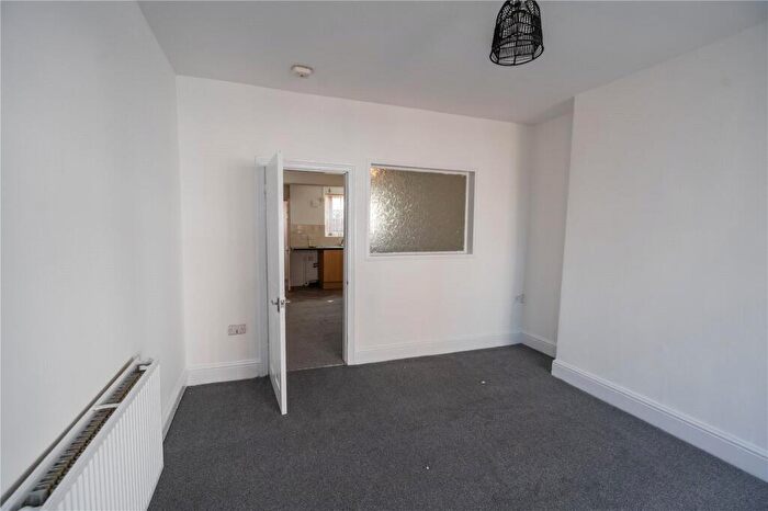2 Bedroom End Of Terrace House For Sale In Egton Street, Hull, East Riding Of Yorkshi, HU8