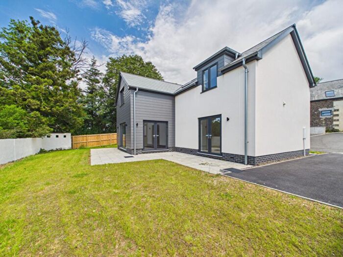 4 Bedroom Detached House For Sale In Kilkhampton, Bude, EX23