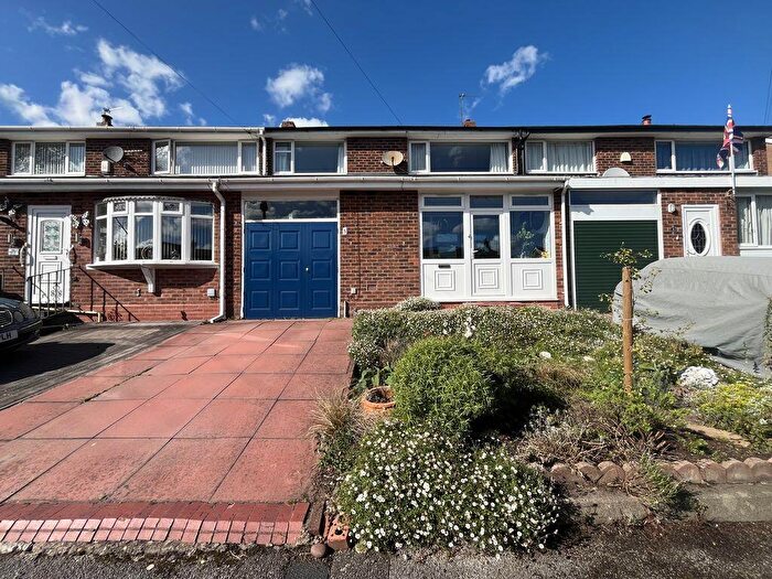 3 Bedroom Terraced House For Sale In Moss Way, Streetly, Sutton Coldfield, B74