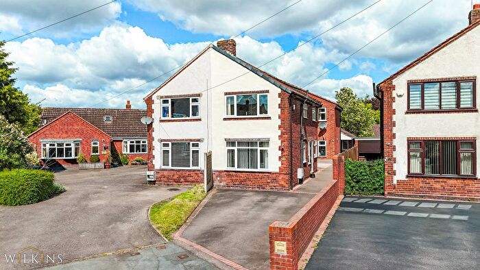 3 Bedroom Semi-Detached House For Sale In Peel Close, Drayton Bassett, Tamworth, Staffordshire, B78