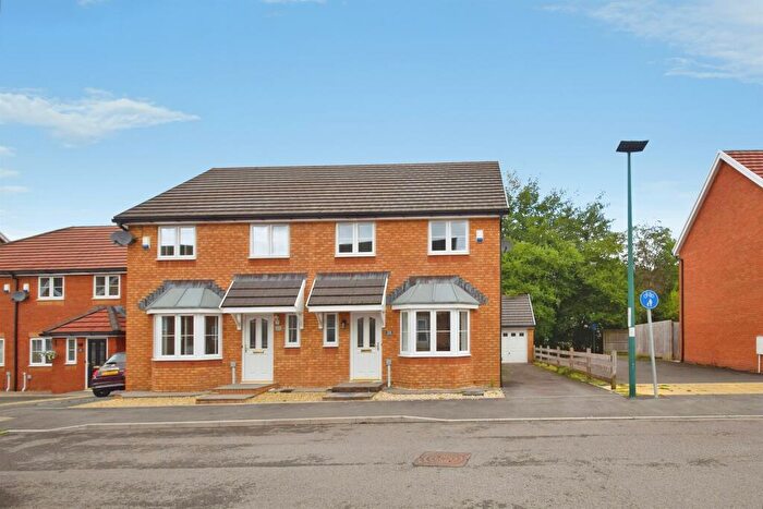3 Bedroom Semi-Detached House For Sale In Walnut Close, Tredegar, NP22