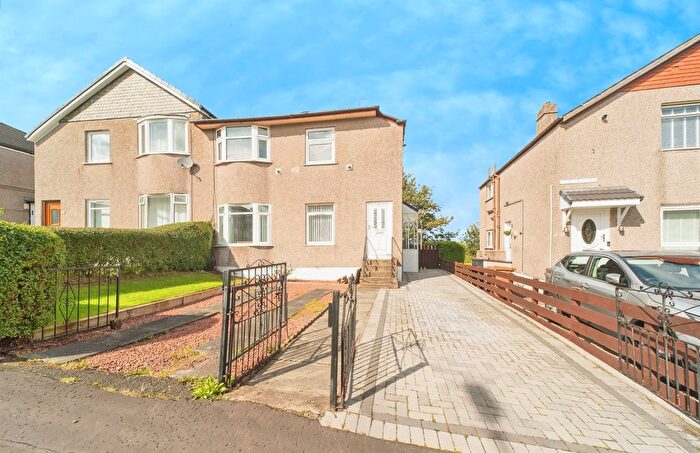 3 Bedroom Flat For Sale In Croftside Avenue, Glasgow, G44