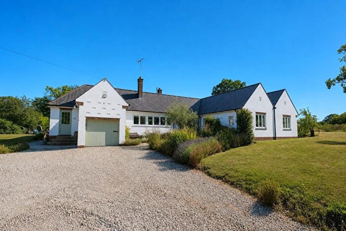 5 Bedroom Detached House For Sale In Swattenden Lane, Cranbrook, Kent, TN17